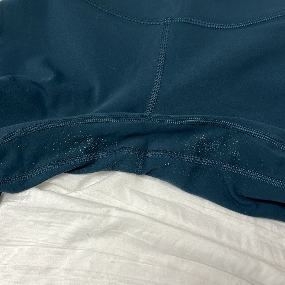 Lululemon Aligns 25” - Picture 5 of 6